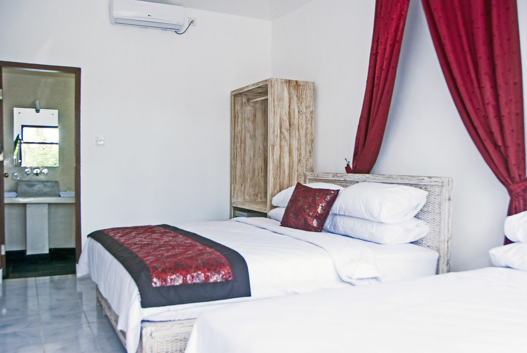 Lombok Senggigi Hotel Mangsit Exterior foto